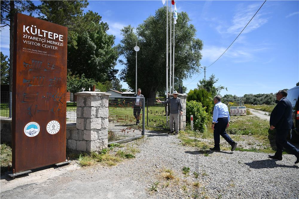 Başkan Büyükkılıç'tan Kültepe Ziyaretçi Merkezi’ne davet