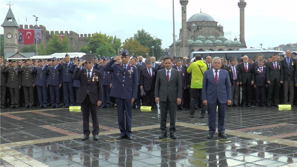 Başkan Osman Balcı: “Vatanı savunma mücadelesi sonsuza kadar devam edecektir”