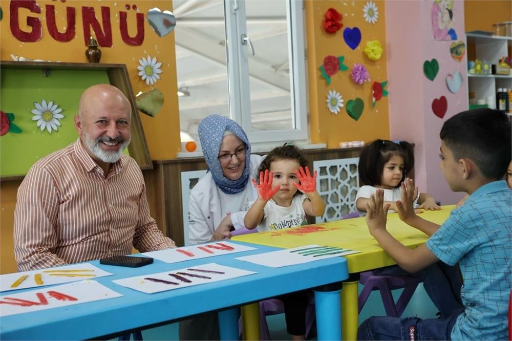 Başkan Çolakbayrakdar, “Hayatın tüm renkleri, 7