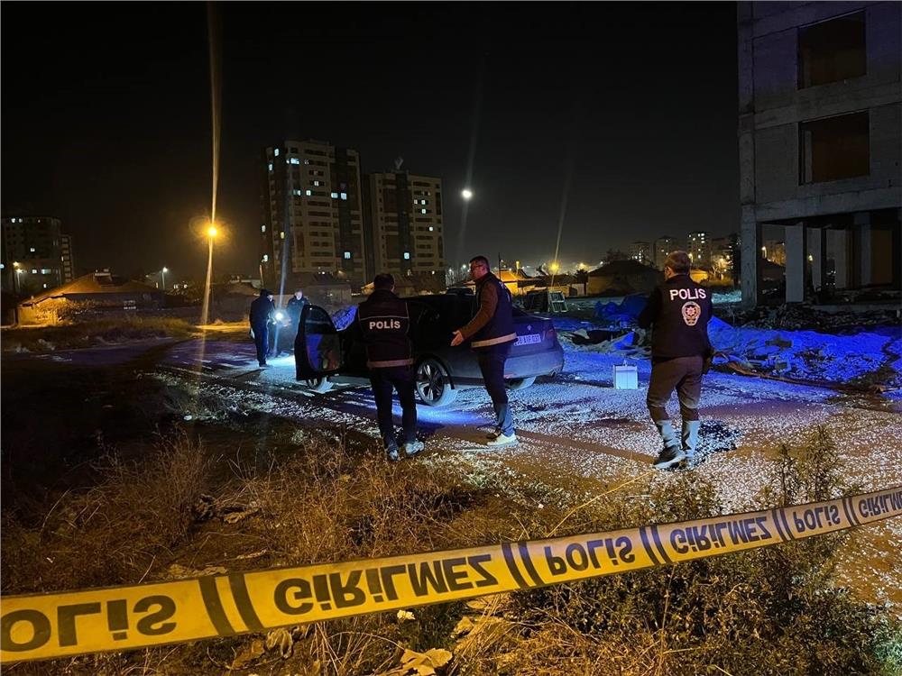 Kayseri’de bir şahıs araç içinde silahla vurulmuş halde bulundu