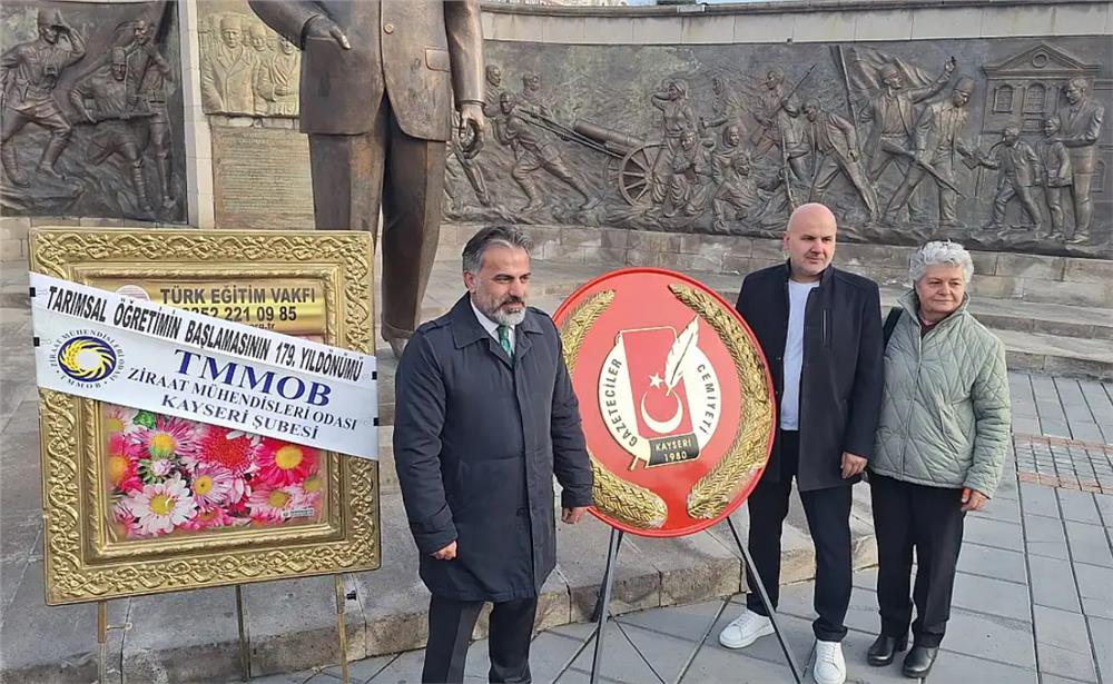 Kayseri'de Gazetecilerin Günü kutlandı: Başkan Kösedağ müjde verdi!