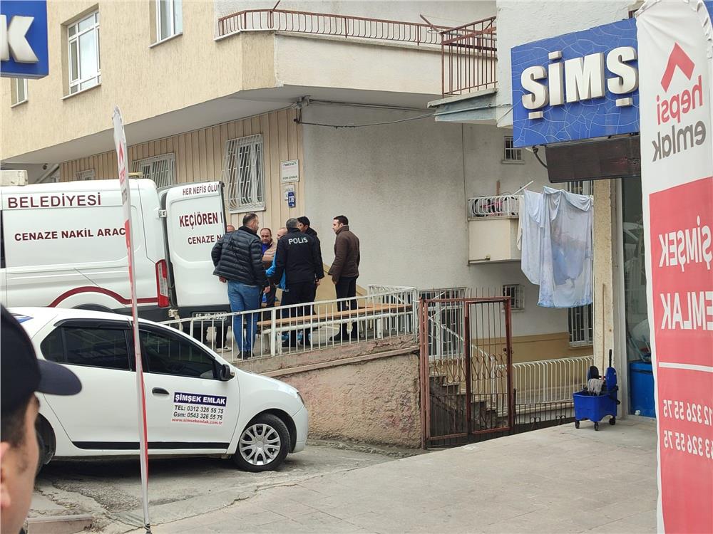 Ankara'da cinnet geçiren anne dehşet saçtı