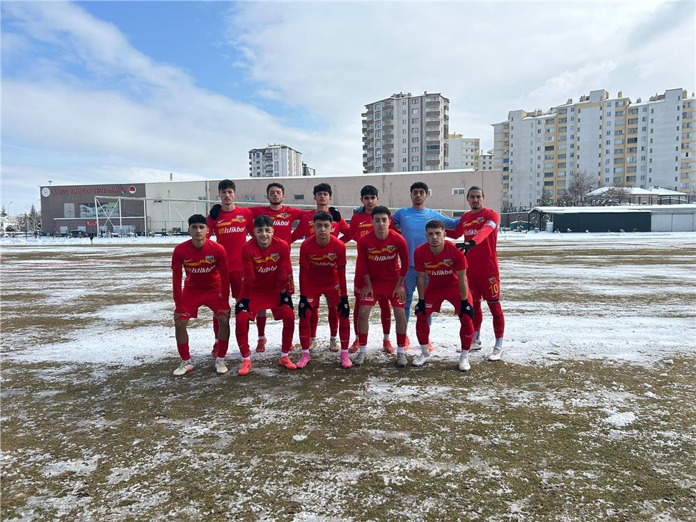 Kayserispor U19 evinde 4-0 kazandı